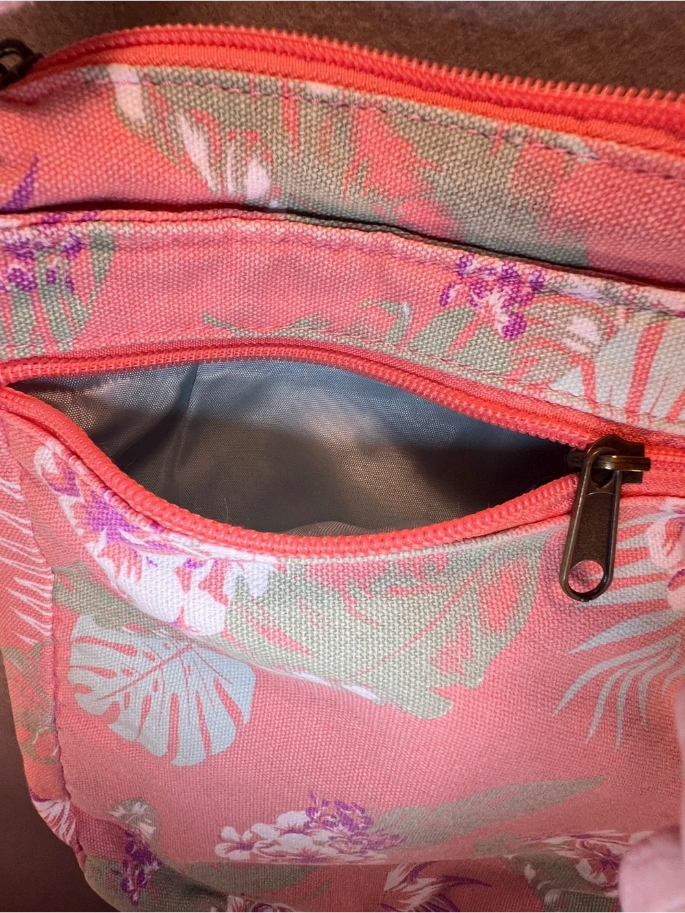 Dakine Coral Pink Floral Tropical Crossbody Bag Adjustable Strap Surf Beach